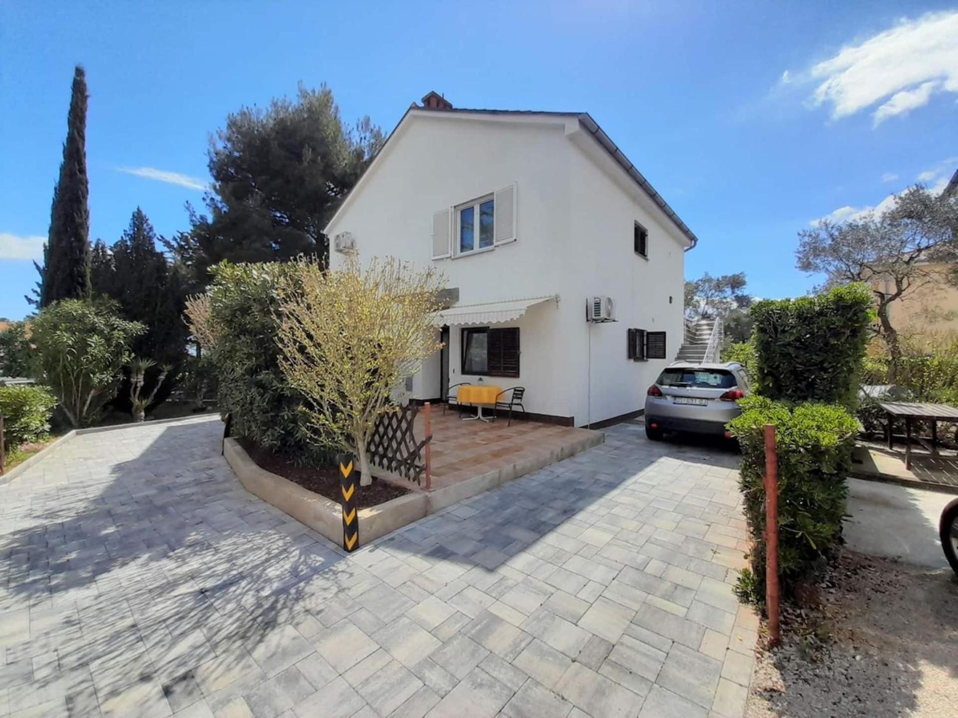 Lovely Studio Malina Close To The Beach Krk Town Eksteriør billede